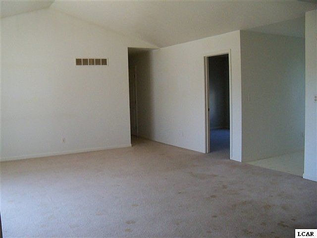 2nd image of 3103 Wolf Creek Hwy