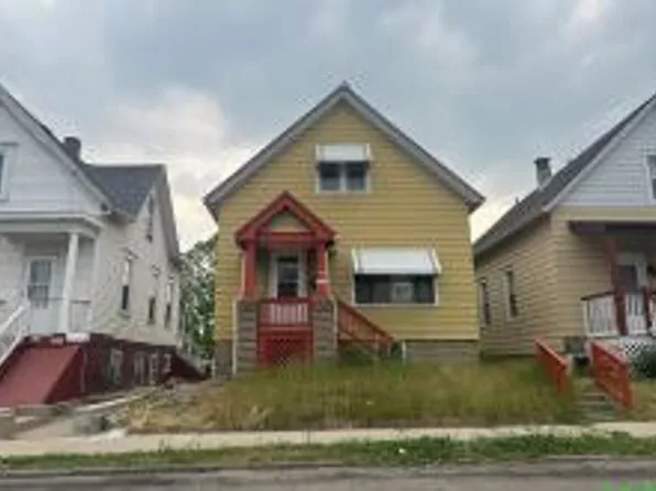 2252 S 23rd St, Milwaukee, WI 53215