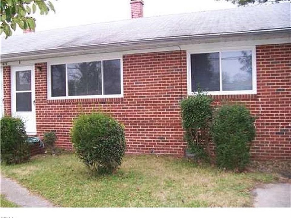 2nd image of 428 West Ln #B