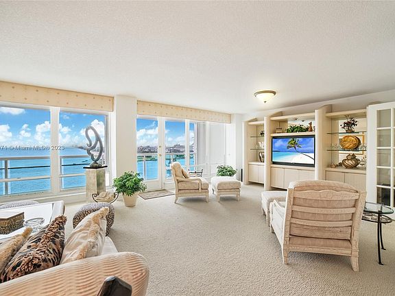 4th image of 2100 S Ocean Ln APT 1206