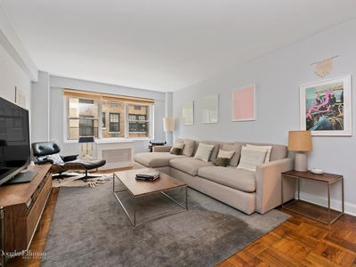 69 W 9th St APT 7J, New York, NY, 10011