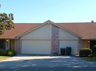 5904 Moss Creek Cir, Fair Oaks, CA 95628