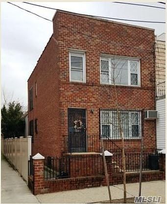 2nd image of 2567 44th St
