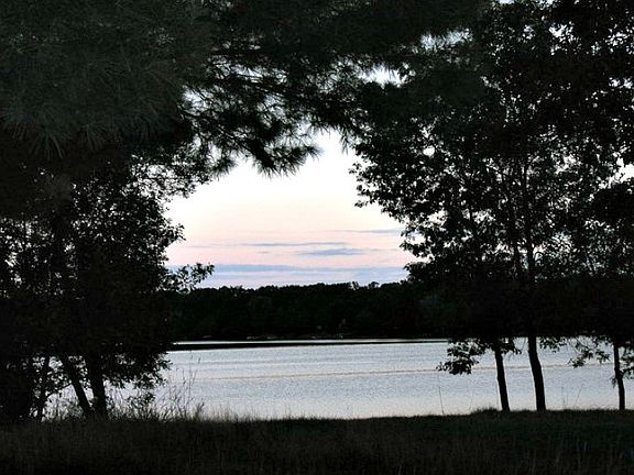 4th image of 338 State Highway 13