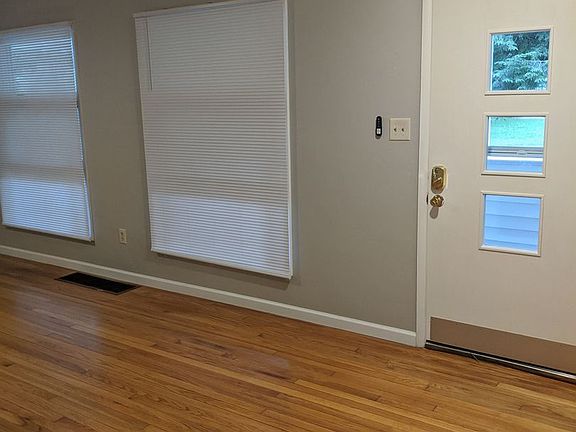 2nd image of 300 N Hillsdale Dr