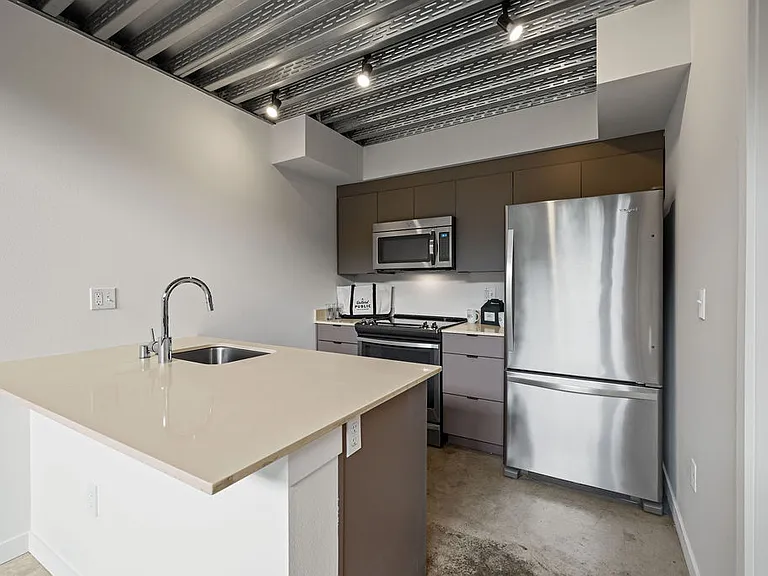 Ballard Lofts — Photo 76