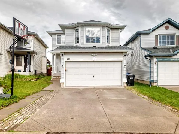 119 W Citadel Meadow Grv NW, Calgary, AB T3G 4K8