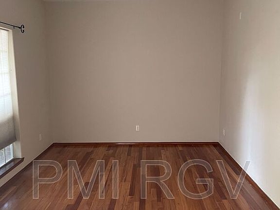 5th image of 7112 N Cynthia St