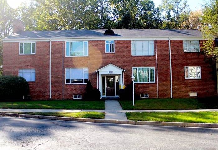 Exterior Main