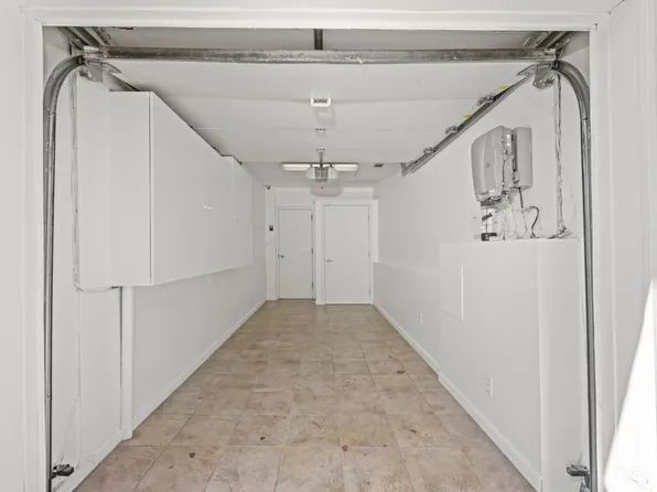 248 Avenue P image 39 of 51