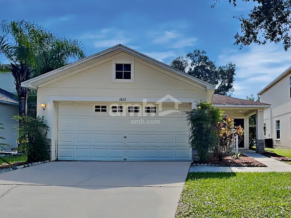 1611 Marsh Wood Dr, Seffner, FL 33584