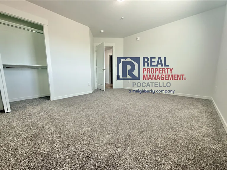 5405 Park Lawn Dr #103-204 — Photo 13