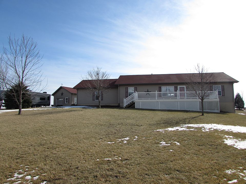 1st image of 1131 County Road 1300 N