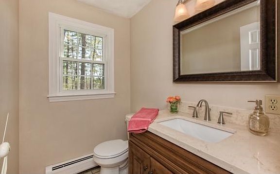 Powder rooom off the mud room
