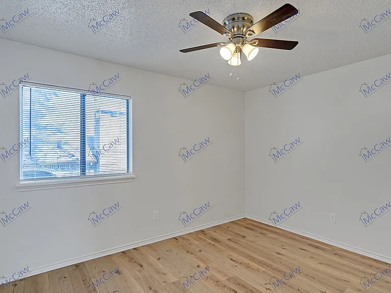 210 Rolston Rd #1 — Photo 14