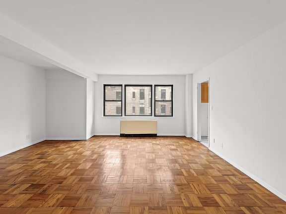2nd image of 55 E 9th St APT 9A