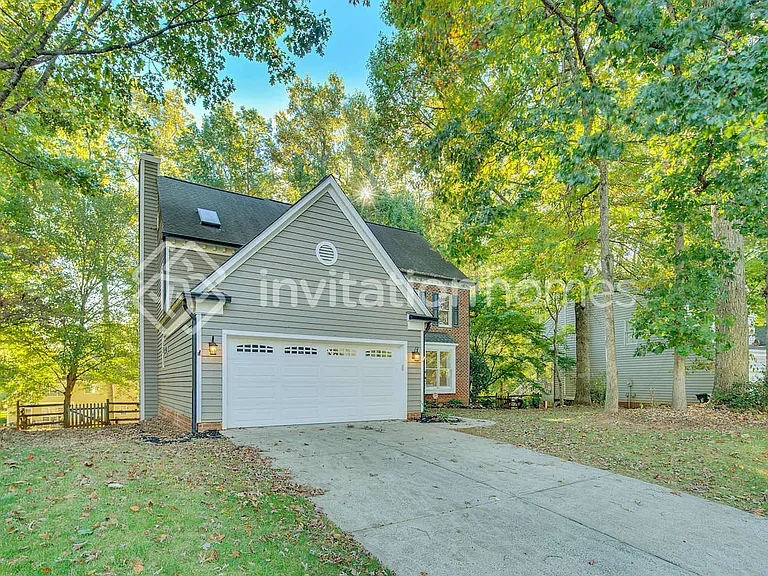 8807 Doe Path Ln — Photo 1