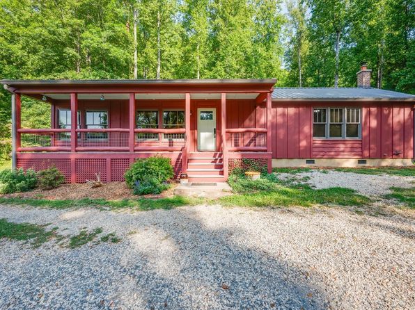 1343 Wares Gap Rd, Monroe, VA 24574