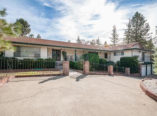 1692 Country Club Dr, Placerville, CA 95667