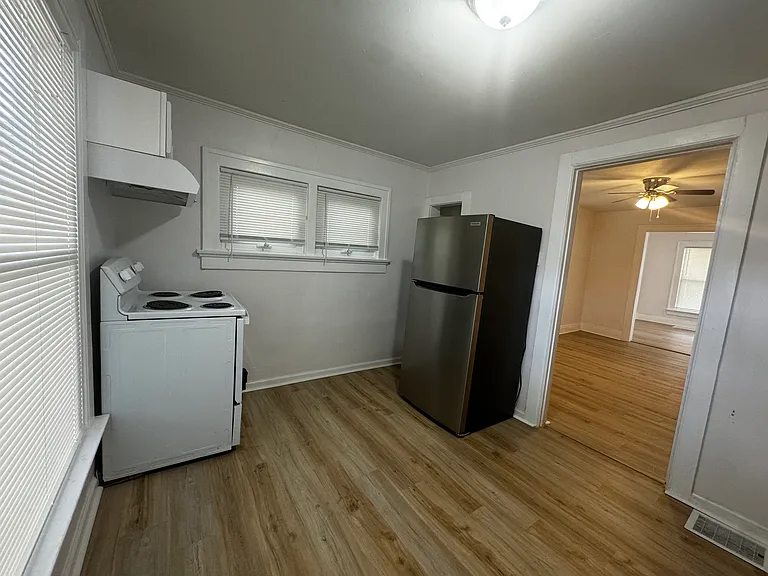 333 Pleasant Ave #335 — Photo 4