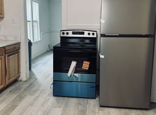 917 S 24th St, Manitowoc, WI 54220