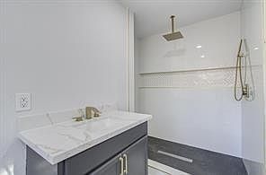 5th image of 5230 W Bellfort Ave