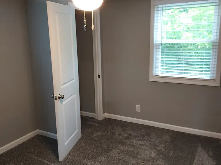 122 Park Ave — Photo 13