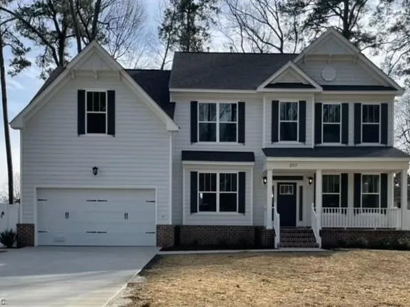 207 Hessian Loop, Chesapeake, VA 23322