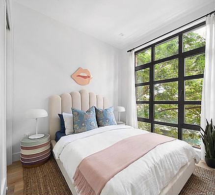 4th image of 37-29 32nd St #3B