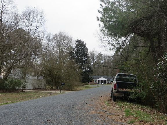 4th image of 31200 Williams Rd