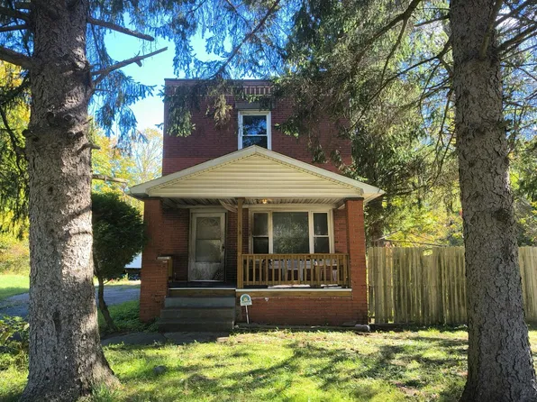 1527 Liberty Rd, Youngstown, OH 44505