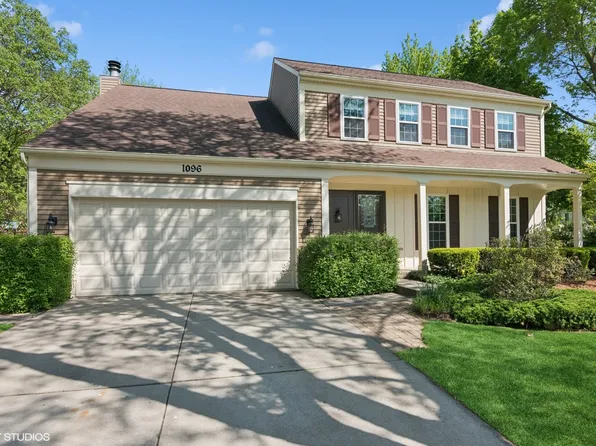 1096 Gunsmoke Ct, Carol Stream, IL 60188