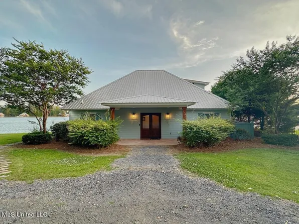 103 Northshore Point, Madison, MS 39110