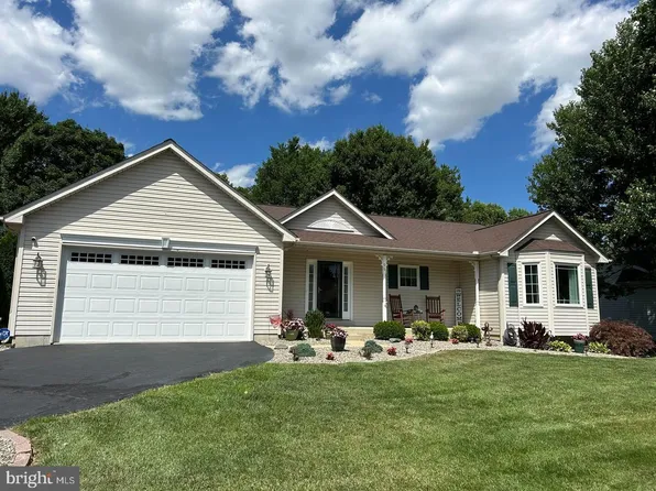 961 W South St, Smyrna, DE 19977