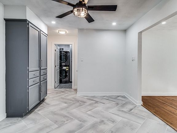 5th image of 1909 Jones Cir