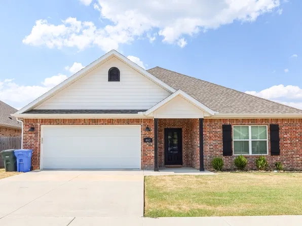 463 S Wagon Wheel Ave, Fayetteville, AR 72704