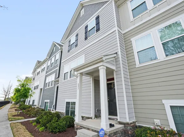 627 Traditions Grande Blvd, Wake Forest, NC 27587