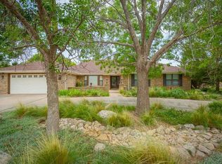 2717 Onate Rd, Roswell, NM 88201