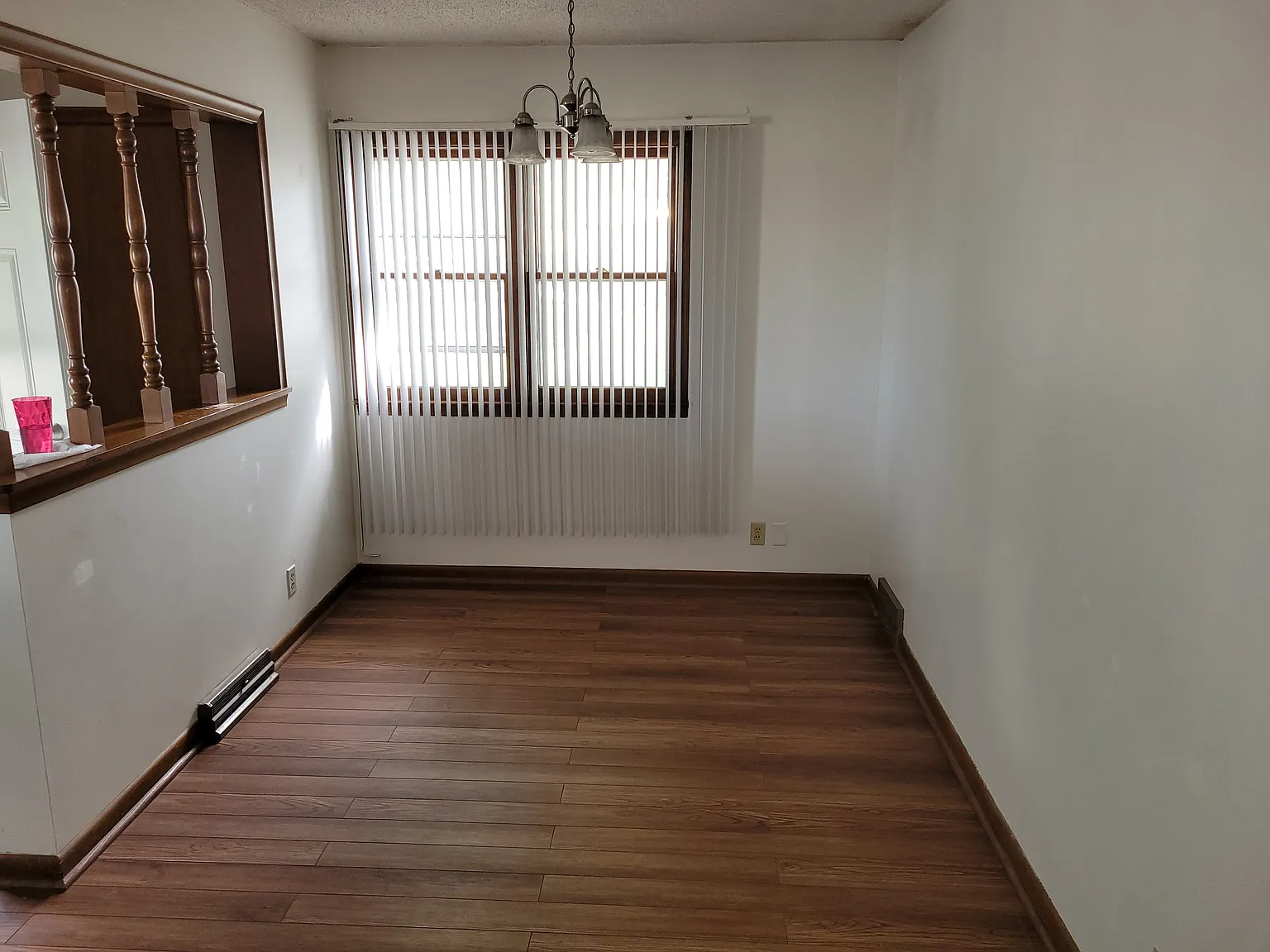 3 bed, 1176 sqft, $2,000 — Photo 3