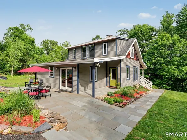 110 Newton Road, Woodbridge, CT 06525