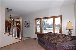 5th image of 5204 S Sweetbriar Cir