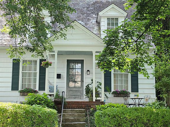 2nd image of 20 Bush Avenue