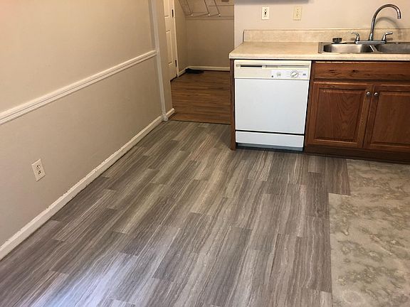 New floor in kitchen