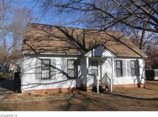 5204 Parkerstown Rd, North Chesterfield, VA 23237