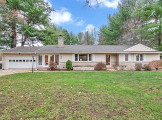 6 Wilbraview Dr, Wilbraham, MA 01095