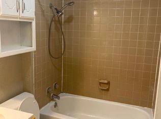 101 E Sandy Creek Dr APT C, Davis, OK 73030