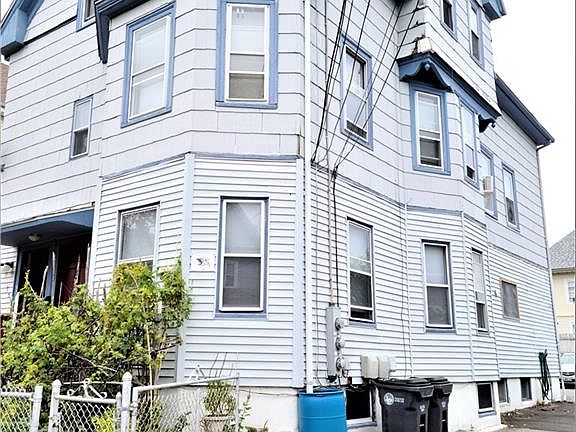 3rd image of 177-179 Wadsworth St