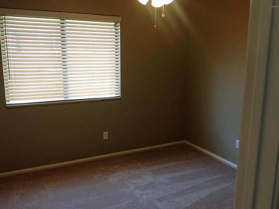 3rd image of 3185 W Williams Dr