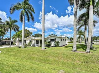 1205 Wisconsin Dr, Naples, FL 34103