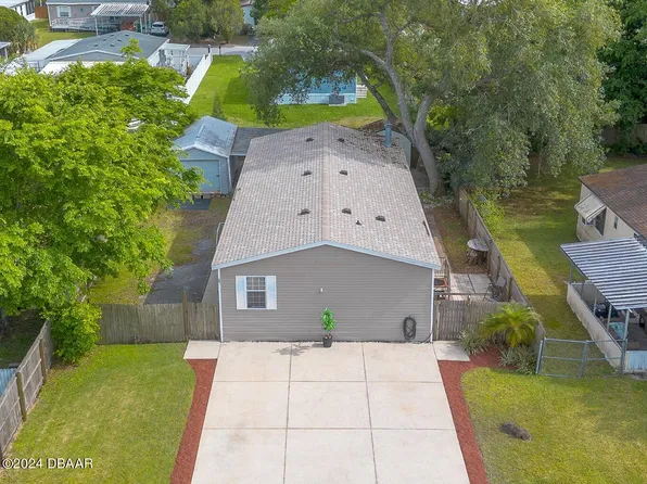 1091 N Green Acres Cir, South Daytona, FL 32119